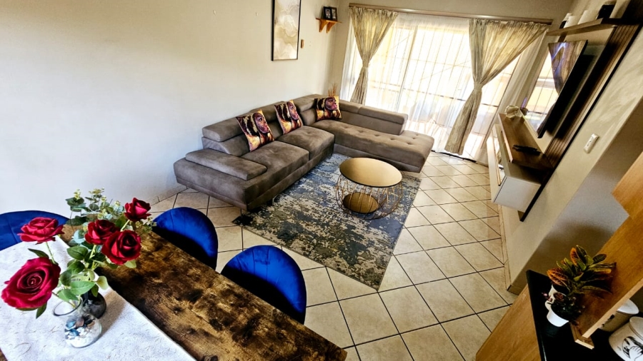 3 Bedroom Property for Sale in Safari Gardens North West